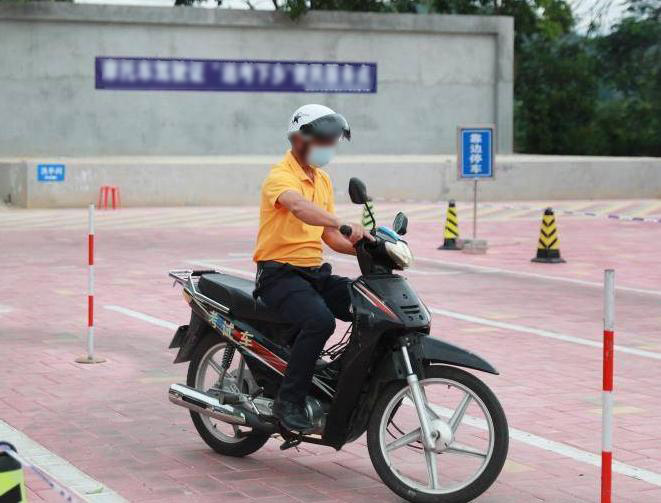 摩托车驾照培训